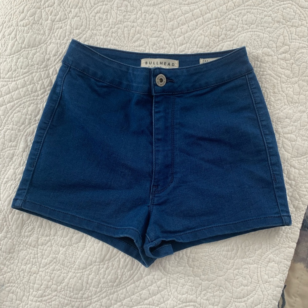 NWOT Bullhead Denim shorts